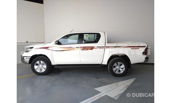 Buy Import Toyota Hilux White Car in Import - Dubai in Belait Buy Import Toyota Hilux White Car in Import - Dubai in Belait