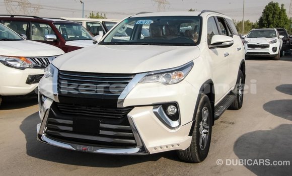 Buy Import Toyota Fortuner White Car in Import - Dubai in Belait Buy Import Toyota Fortuner White Car in Import - Dubai in Belait