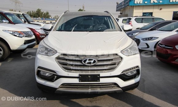 Buy Import Hyundai Santa Fe White Car in Import - Dubai in Belait Buy Import Hyundai Santa Fe White Car in Import - Dubai in Belait