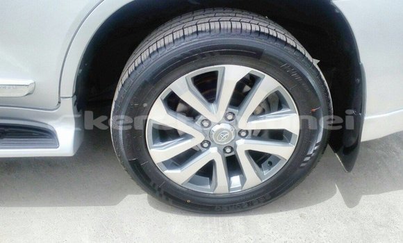Buy Import Toyota Land Cruiser Other Car in Import - Dubai in Belait Buy Import Toyota Land Cruiser Other Car in Import - Dubai in Belait