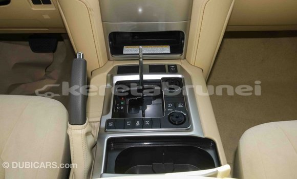 Buy Import Toyota Land Cruiser Other Car in Import - Dubai in Belait Buy Import Toyota Land Cruiser Other Car in Import - Dubai in Belait