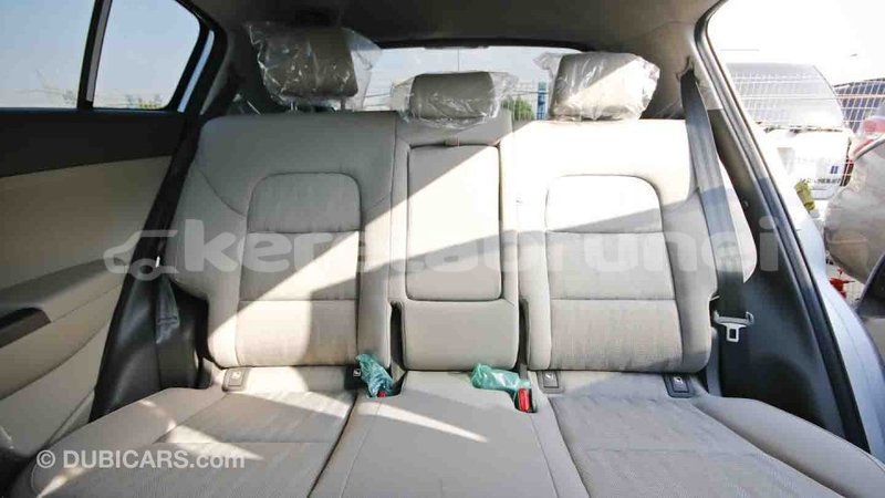 Big with watermark kia sportage belait import dubai 1771