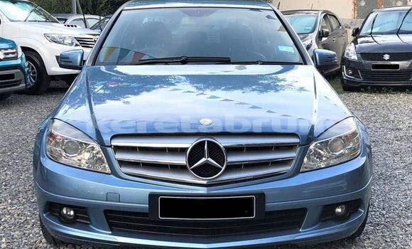 Buy Used Mercedes-Benz C-klasse Blue Car in Bandar Seri Begawan in Brunei-Muara Buy Used Mercedes-Benz C-klasse Blue Car in Bandar Seri Begawan in Brunei-Muara