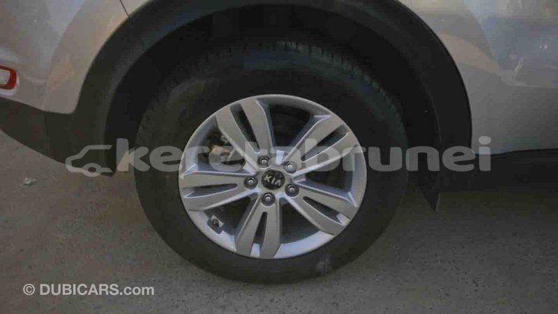 Big with watermark kia sportage belait import dubai 1771
