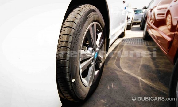 Buy Import Hyundai Elantra White Car in Import - Dubai in Belait Buy Import Hyundai Elantra White Car in Import - Dubai in Belait