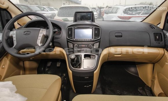 Buy Import Hyundai Accent White Car in Import - Dubai in Belait Buy Import Hyundai Accent White Car in Import - Dubai in Belait