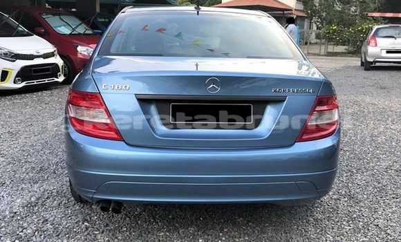 Buy Used Mercedes-Benz C-klasse Blue Car in Bandar Seri Begawan in Brunei-Muara Buy Used Mercedes-Benz C-klasse Blue Car in Bandar Seri Begawan in Brunei-Muara
