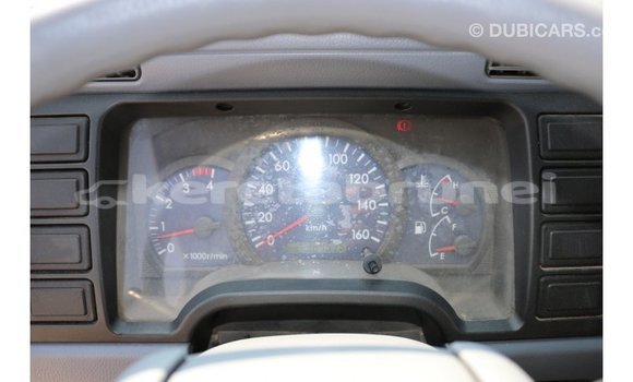 Buy Import Mitsubishi Carisma White Car in Import - Dubai in Belait