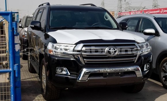 Buy Import Toyota Land Cruiser Black Car in Import - Dubai in Belait Buy Import Toyota Land Cruiser Black Car in Import - Dubai in Belait