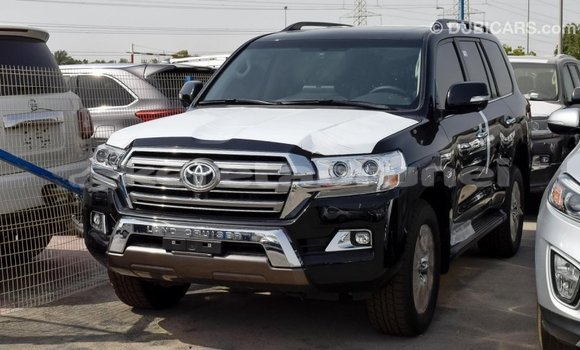 Buy Import Toyota Land Cruiser Black Car in Import - Dubai in Belait Buy Import Toyota Land Cruiser Black Car in Import - Dubai in Belait