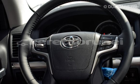 Buy Import Toyota Land Cruiser Black Car in Import - Dubai in Belait Buy Import Toyota Land Cruiser Black Car in Import - Dubai in Belait