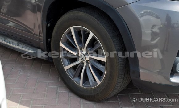 Buy Import Toyota Highlander Other Car in Import - Dubai in Belait Buy Import Toyota Highlander Other Car in Import - Dubai in Belait