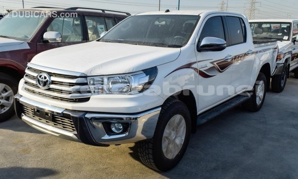 Buy Import Toyota Hilux White Car in Import - Dubai in Belait Buy Import Toyota Hilux White Car in Import - Dubai in Belait