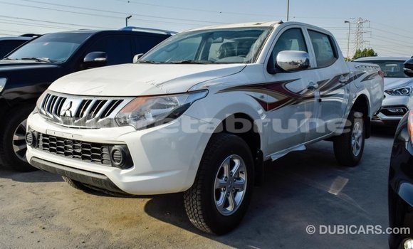 Buy Import Mitsubishi L200 White Car in Import - Dubai in Belait Buy Import Mitsubishi L200 White Car in Import - Dubai in Belait