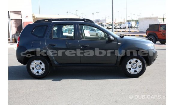 Buy Import Renault Duster Black Car in Import - Dubai in Belait