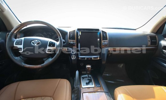 Buy Import Toyota Land Cruiser Brown Car in Import - Dubai in Belait Buy Import Toyota Land Cruiser Brown Car in Import - Dubai in Belait