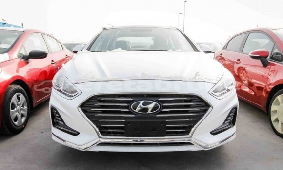 Buy Import Hyundai Sonata White Car in Import - Dubai in Belait Buy Import Hyundai Sonata White Car in Import - Dubai in Belait
