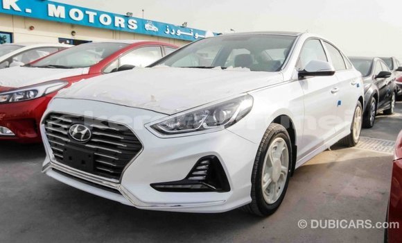 Buy Import Hyundai Sonata White Car in Import - Dubai in Belait Buy Import Hyundai Sonata White Car in Import - Dubai in Belait