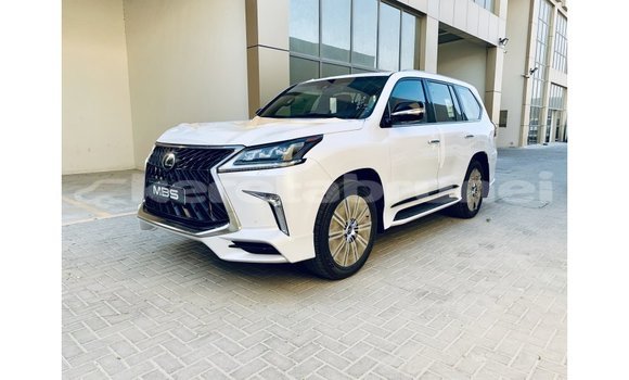 Buy Import Lexus LX White Car in Import - Dubai in Belait Buy Import Lexus LX White Car in Import - Dubai in Belait