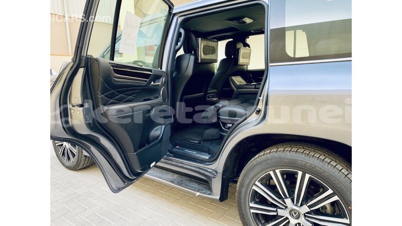 Big with watermark lexus lx belait import dubai 1837