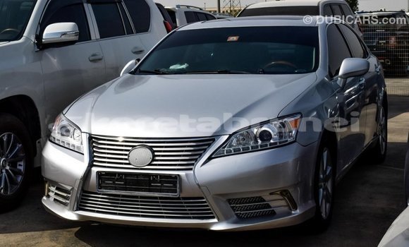 Buy Import Lexus ES Other Car in Import - Dubai in Belait Buy Import Lexus ES Other Car in Import - Dubai in Belait
