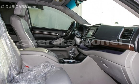 Buy Import Toyota Highlander Other Car in Import - Dubai in Belait Buy Import Toyota Highlander Other Car in Import - Dubai in Belait