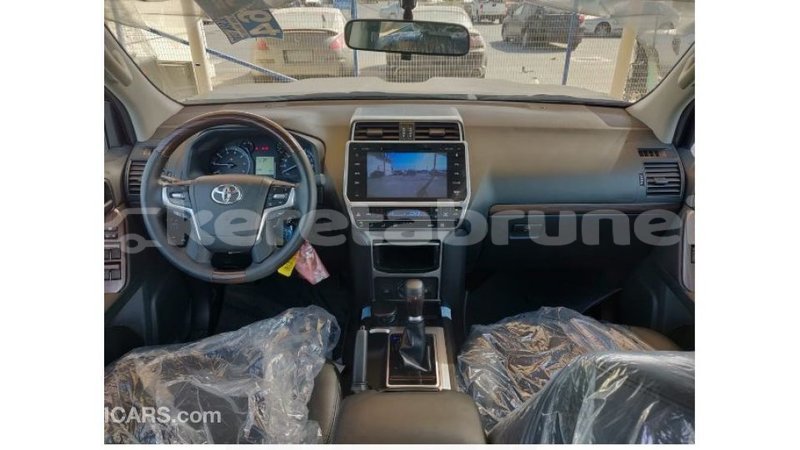 Big with watermark toyota prado belait import dubai 1877