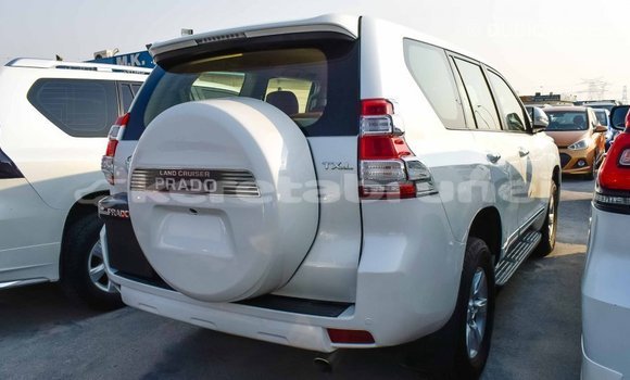 Buy Import Toyota Prado White Car in Import - Dubai in Belait Buy Import Toyota Prado White Car in Import - Dubai in Belait
