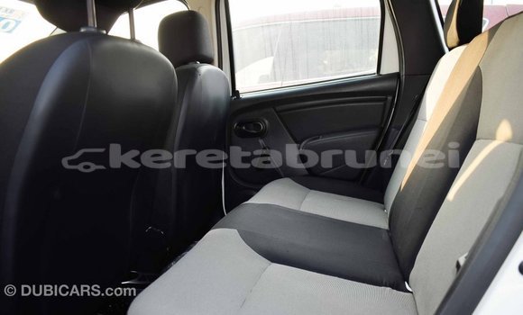 Buy Import Renault Duster White Car in Import - Dubai in Belait Buy Import Renault Duster White Car in Import - Dubai in Belait
