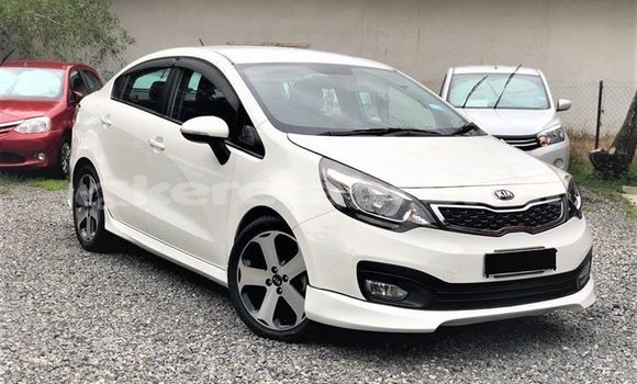 Buy Used Kia Rio White Car in Bandar Seri Begawan in Brunei-Muara