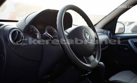 Buy Import Renault Duster White Car in Import - Dubai in Belait Buy Import Renault Duster White Car in Import - Dubai in Belait