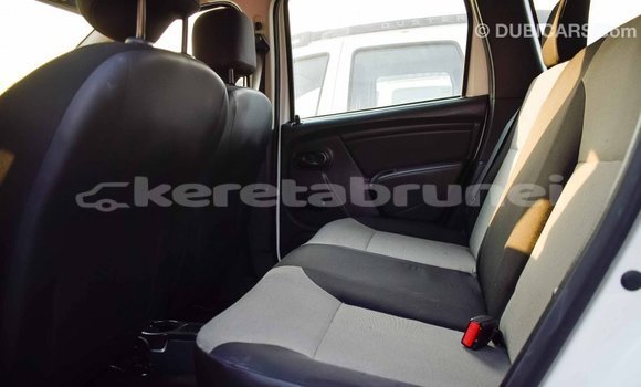 Buy Import Renault Duster White Car in Import - Dubai in Belait Buy Import Renault Duster White Car in Import - Dubai in Belait