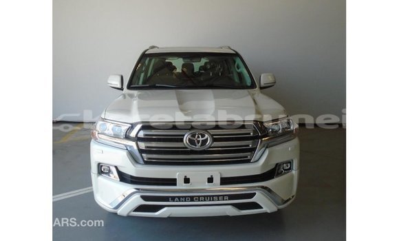 Buy Import Toyota Land Cruiser Other Car in Import - Dubai in Belait Buy Import Toyota Land Cruiser Other Car in Import - Dubai in Belait