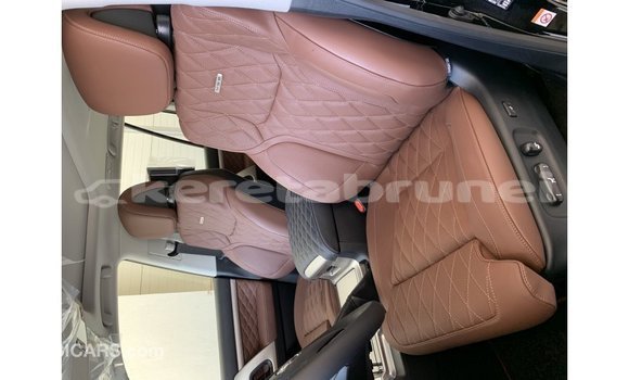 Buy Import Toyota Land Cruiser Black Car in Import - Dubai in Belait Buy Import Toyota Land Cruiser Black Car in Import - Dubai in Belait