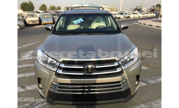 Buy Import Toyota Highlander Other Car in Import - Dubai in Belait Buy Import Toyota Highlander Other Car in Import - Dubai in Belait