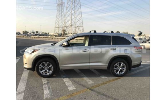 Buy Import Toyota Highlander Other Car in Import - Dubai in Belait Buy Import Toyota Highlander Other Car in Import - Dubai in Belait