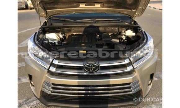 Buy Import Toyota Highlander Other Car in Import - Dubai in Belait Buy Import Toyota Highlander Other Car in Import - Dubai in Belait