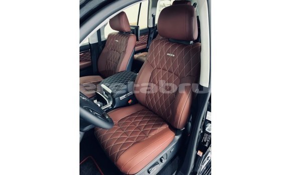 Buy Import Toyota Land Cruiser Black Car in Import - Dubai in Belait Buy Import Toyota Land Cruiser Black Car in Import - Dubai in Belait