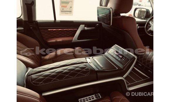 Buy Import Toyota Land Cruiser Black Car in Import - Dubai in Belait Buy Import Toyota Land Cruiser Black Car in Import - Dubai in Belait