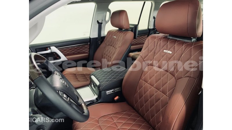 Big with watermark toyota land cruiser belait import dubai 1912