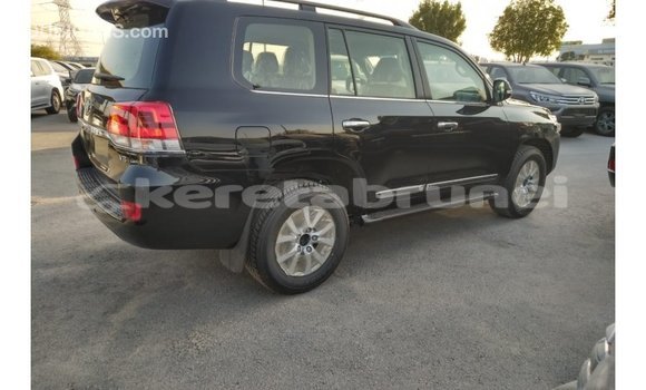 Buy Import Toyota Land Cruiser Black Car in Import - Dubai in Belait Buy Import Toyota Land Cruiser Black Car in Import - Dubai in Belait