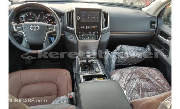Buy Import Toyota Land Cruiser Black Car in Import - Dubai in Belait Buy Import Toyota Land Cruiser Black Car in Import - Dubai in Belait