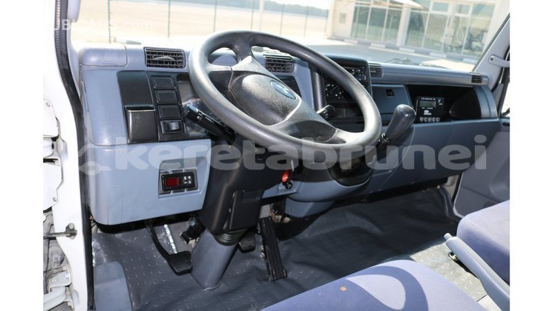 Big with watermark mitsubishi carisma belait import dubai 1931