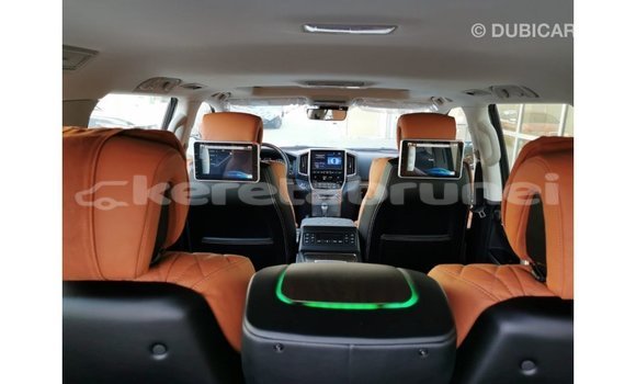 Buy Import Toyota Land Cruiser Black Car in Import - Dubai in Belait Buy Import Toyota Land Cruiser Black Car in Import - Dubai in Belait
