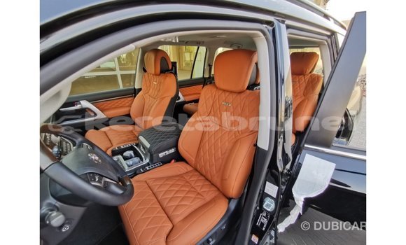 Buy Import Toyota Land Cruiser Black Car in Import - Dubai in Belait Buy Import Toyota Land Cruiser Black Car in Import - Dubai in Belait