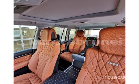 Buy Import Toyota Land Cruiser Black Car in Import - Dubai in Belait Buy Import Toyota Land Cruiser Black Car in Import - Dubai in Belait