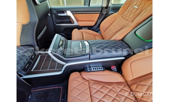 Buy Import Toyota Land Cruiser Black Car in Import - Dubai in Belait Buy Import Toyota Land Cruiser Black Car in Import - Dubai in Belait