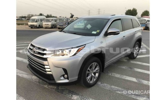 Buy Import Toyota Highlander Other Car in Import - Dubai in Belait Buy Import Toyota Highlander Other Car in Import - Dubai in Belait