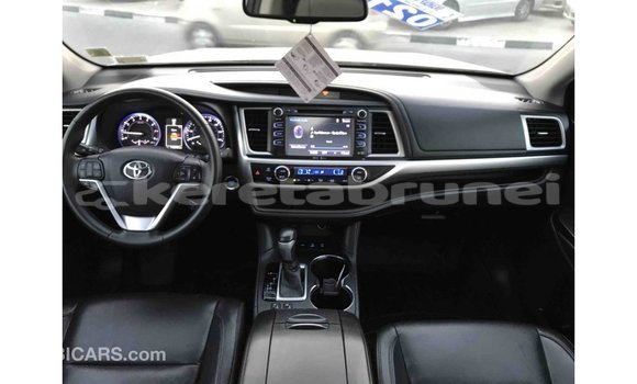Buy Import Toyota Highlander Other Car in Import - Dubai in Belait Buy Import Toyota Highlander Other Car in Import - Dubai in Belait