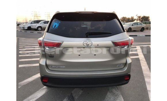 Buy Import Toyota Highlander Other Car in Import - Dubai in Belait Buy Import Toyota Highlander Other Car in Import - Dubai in Belait